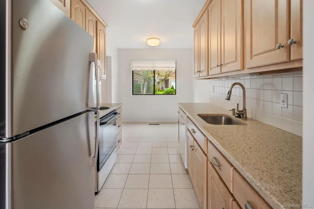30 Rambling Brook Road Chappaqua NY 10514