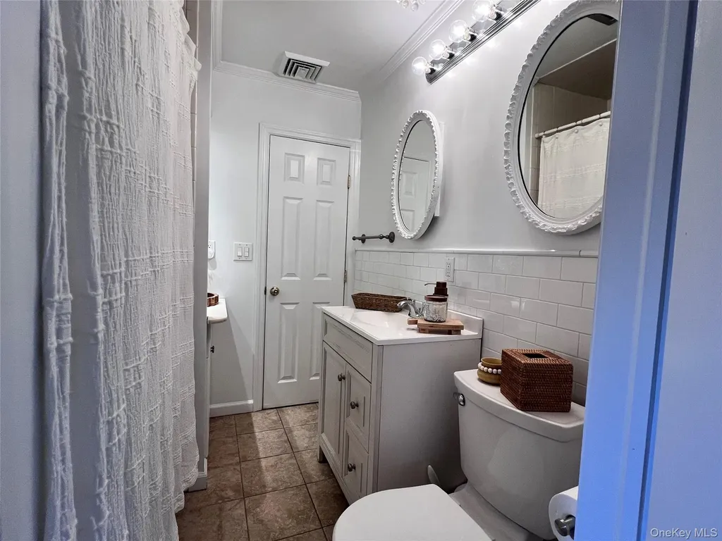 71 Boyd Street Long Beach NY 11561