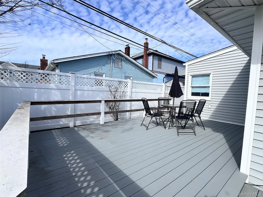 71 Boyd Street Long Beach NY 11561