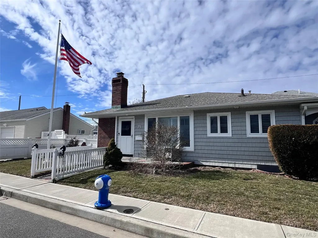 71 Boyd Street Long Beach NY 11561