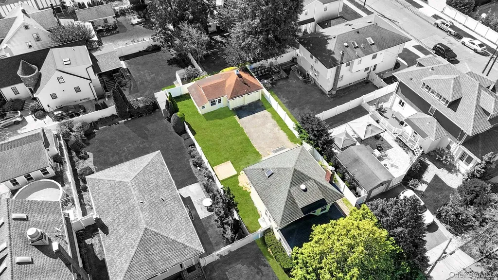 2780 Natta Boulevard Bellmore NY 11710