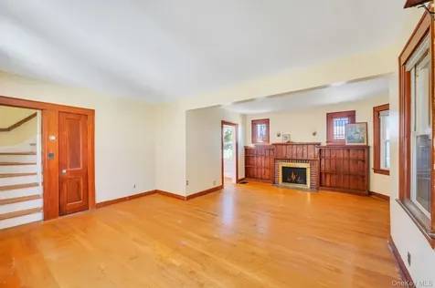 2780 Natta Boulevard Bellmore NY 11710