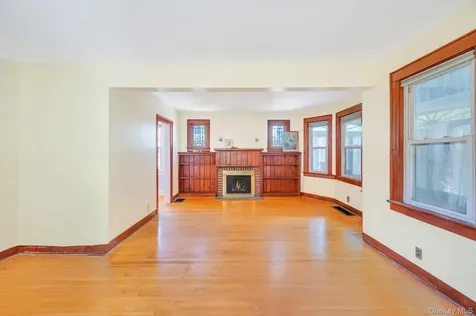 2780 Natta Boulevard Bellmore NY 11710