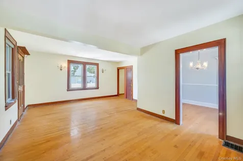 2780 Natta Boulevard Bellmore NY 11710