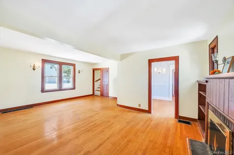 2780 Natta Boulevard Bellmore NY 11710