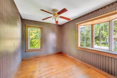 2780 Natta Boulevard Bellmore NY 11710