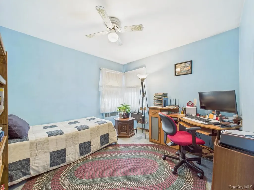 81 Cedarlawn Boulevard Valley Stream NY 11580