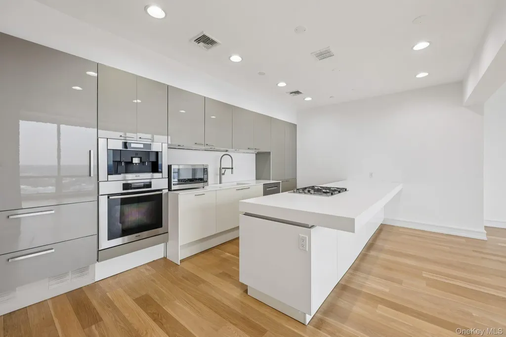 1 Renaissance Square White Plains NY 10601