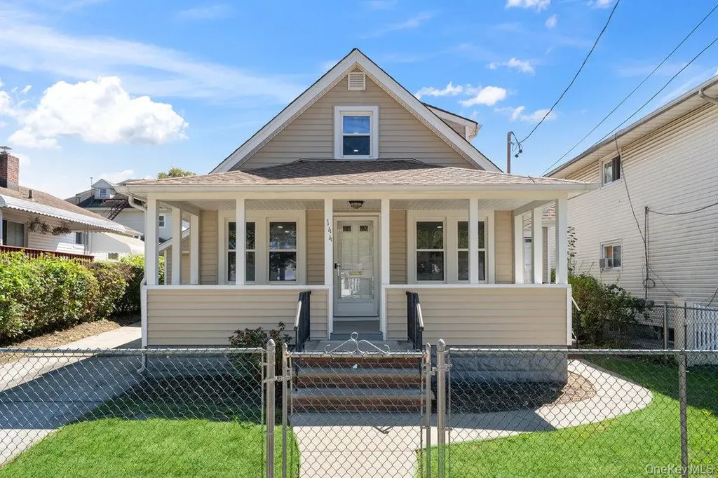 144 Cornell Street Hempstead NY 11550