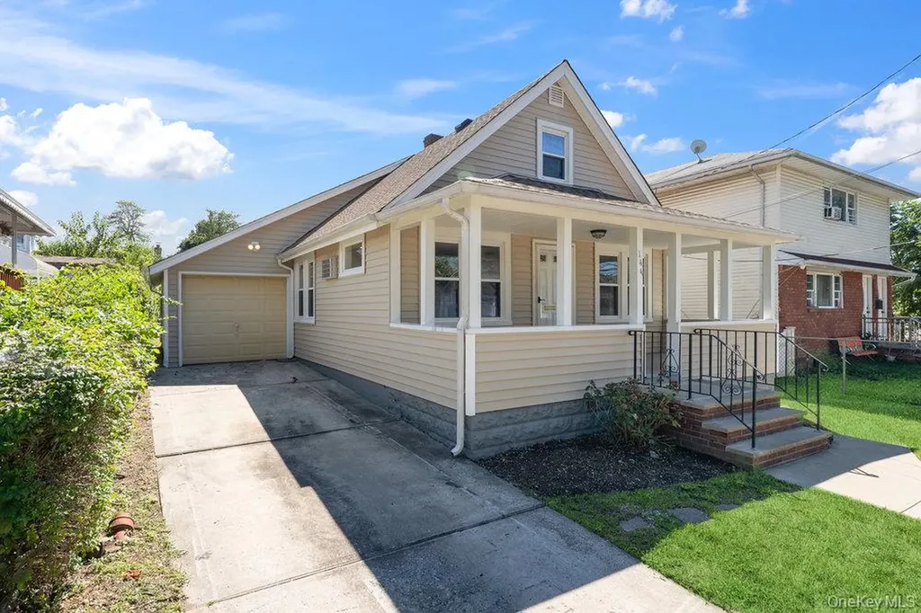 144 Cornell Street Hempstead NY 11550