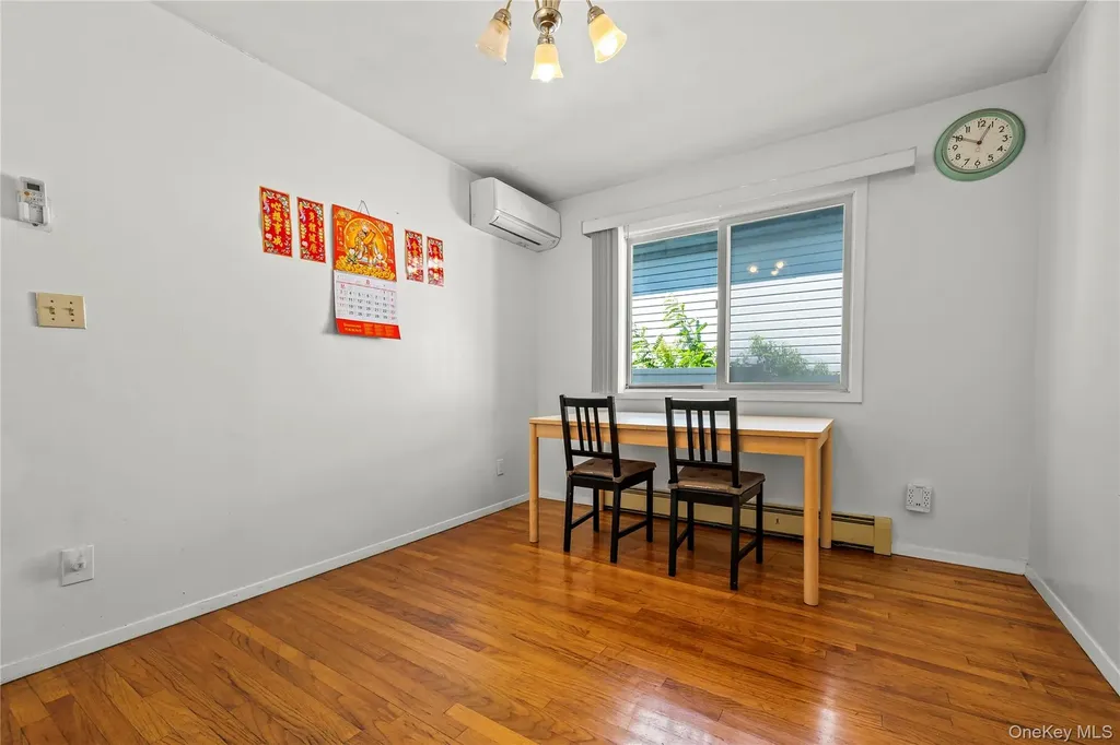 26 Conger Staten Island NY 10305