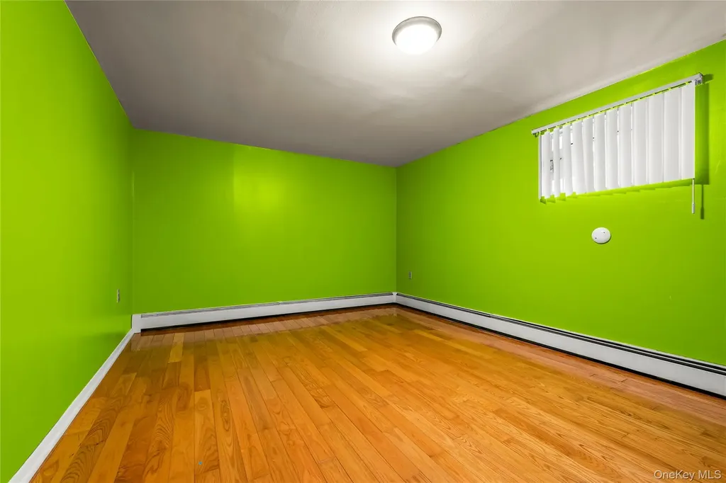26 Conger Staten Island NY 10305