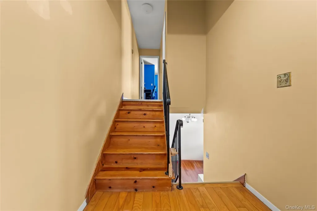 26 Conger Staten Island NY 10305
