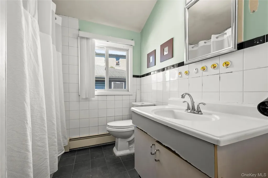 26 Conger Staten Island NY 10305