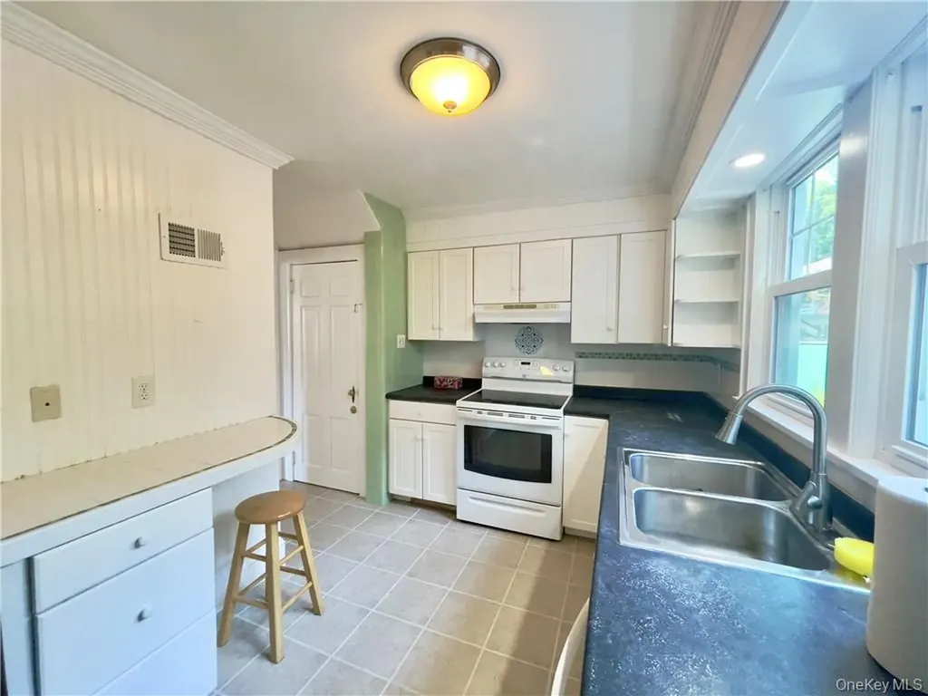 4354-4356 Albany Post Road Hyde Park NY 12538