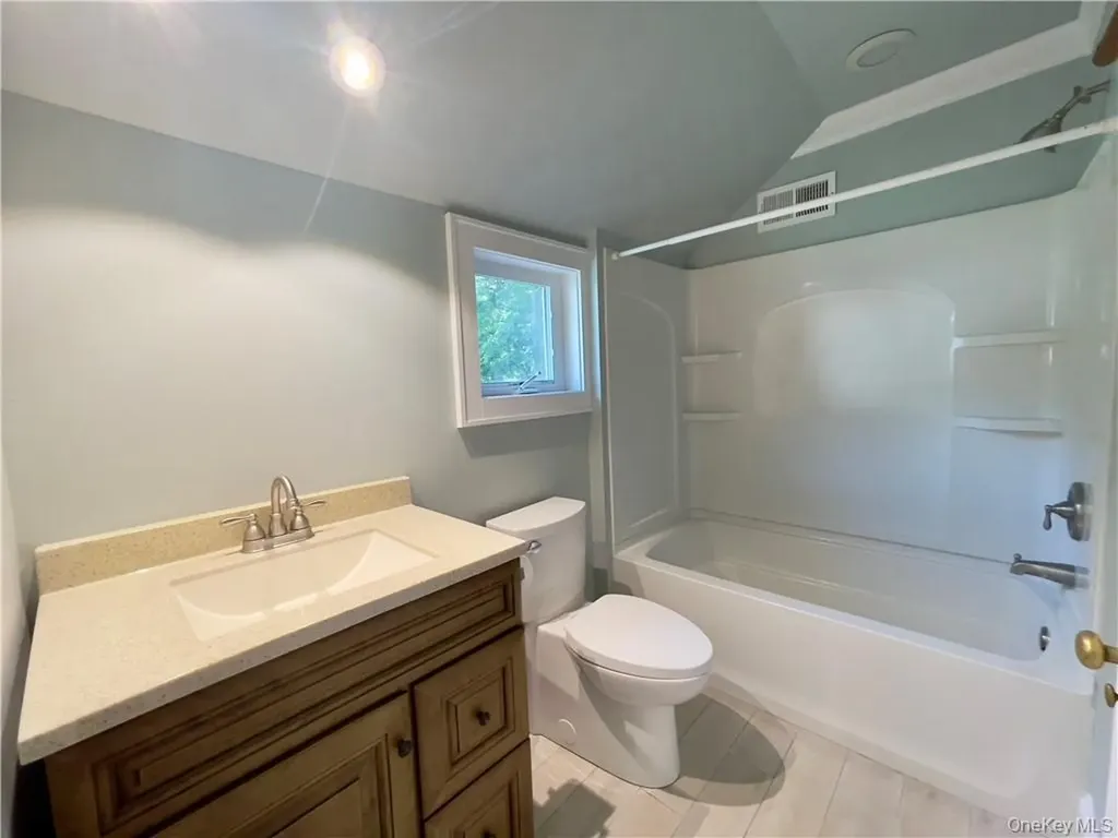4354-4356 Albany Post Road Hyde Park NY 12538