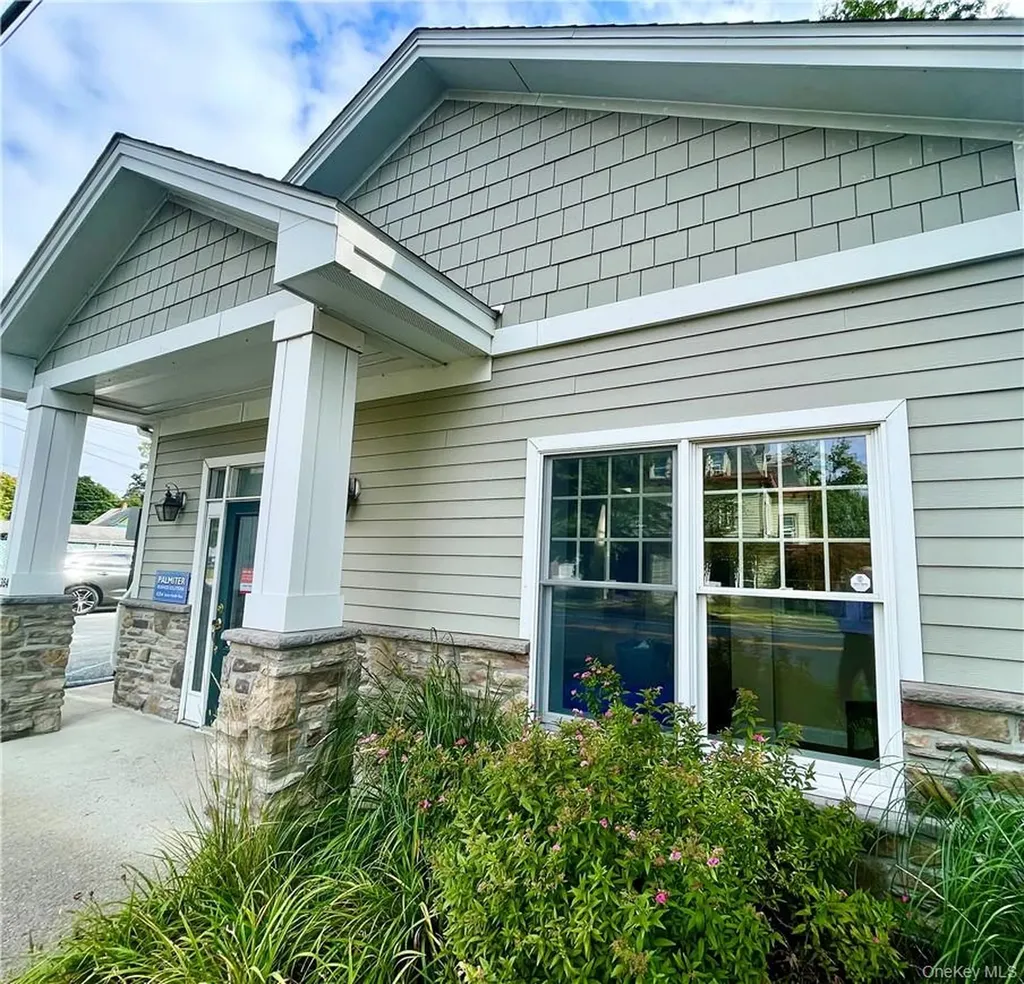 4354-4356 Albany Post Road Hyde Park NY 12538