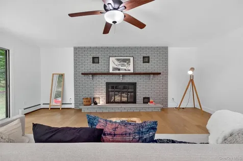 15 Fairview Road Beacon NY 12508