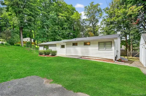 15 Fairview Road Beacon NY 12508