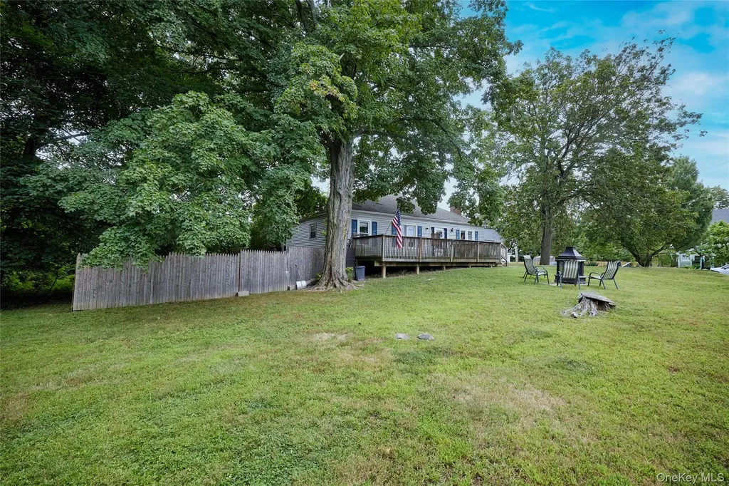 13 Parkview Terrace Poughkeepsie NY 12603