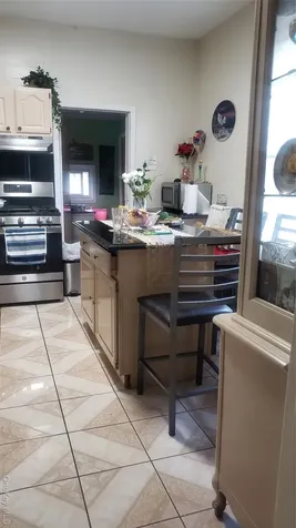 18 S 11th Avenue Mount Vernon NY 10550