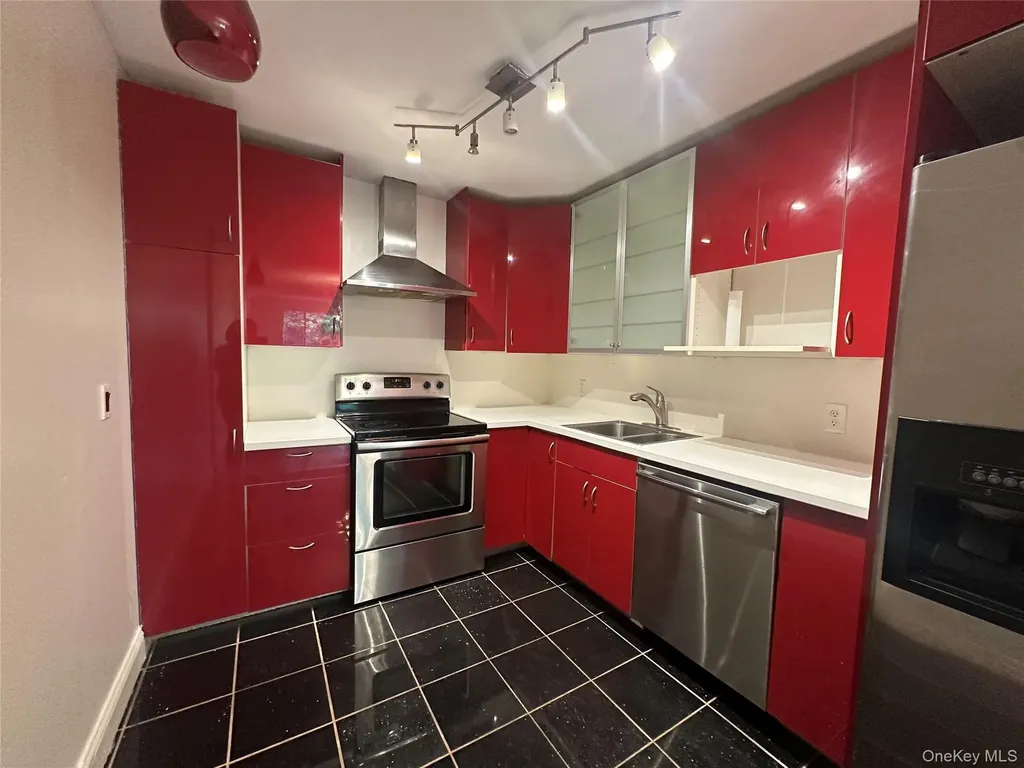 1605 Baldwin Lane Middlehope NY 12550