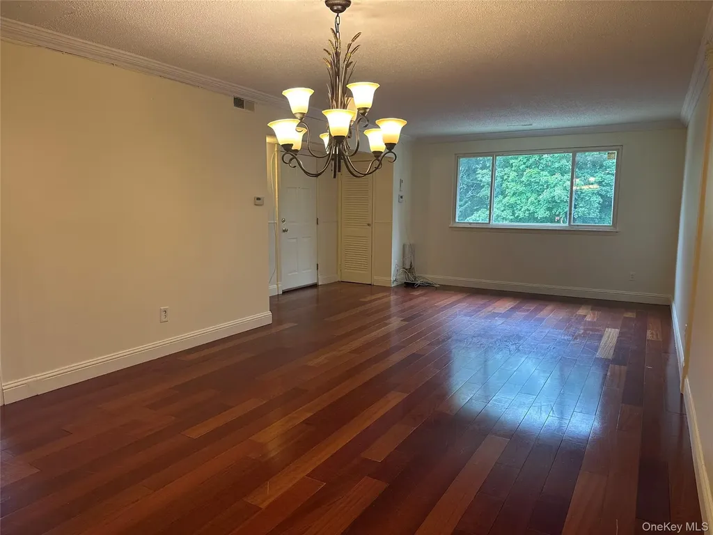 1605 Baldwin Lane Middlehope NY 12550