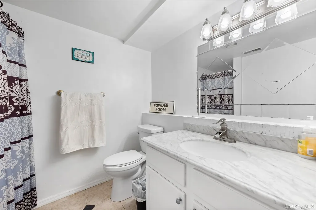 2 Danielle Court Middletown NY 10940