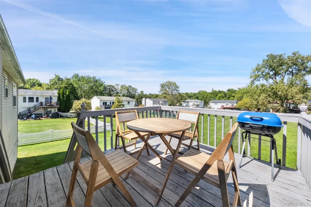 2 Danielle Court Middletown NY 10940