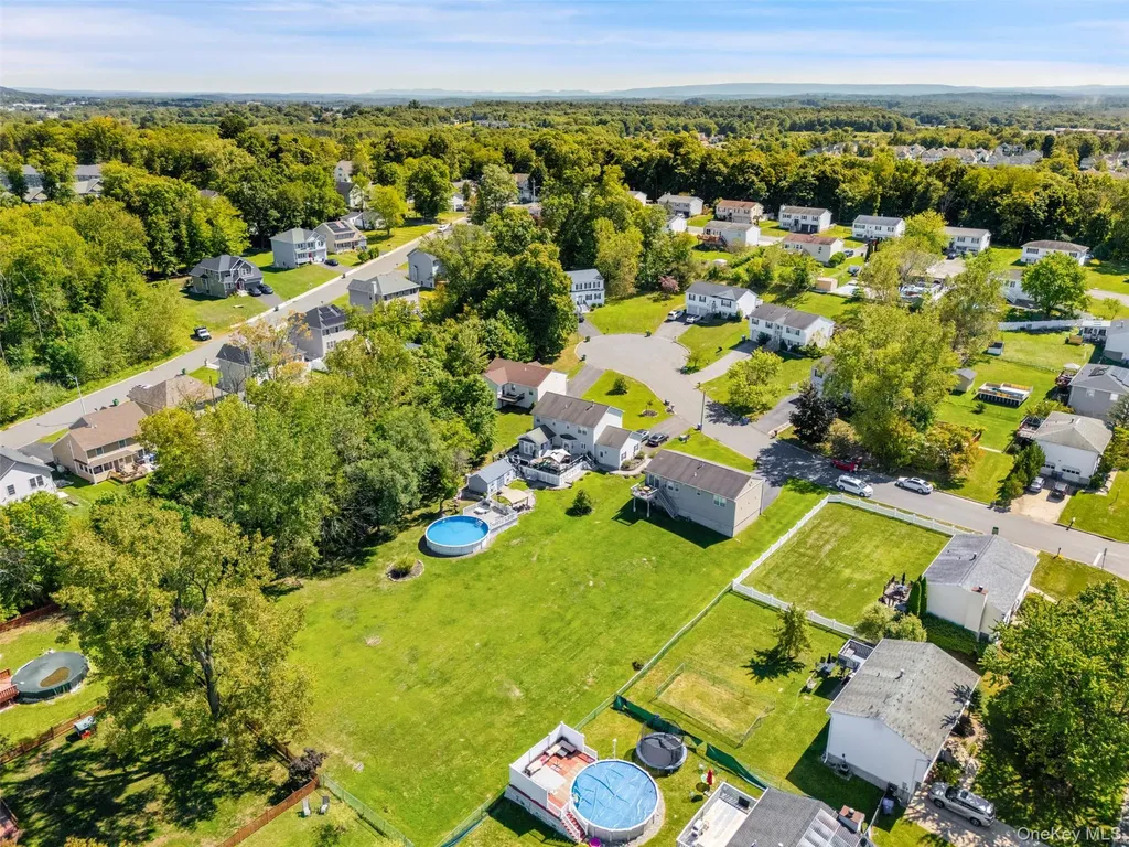2 Danielle Court Middletown NY 10940