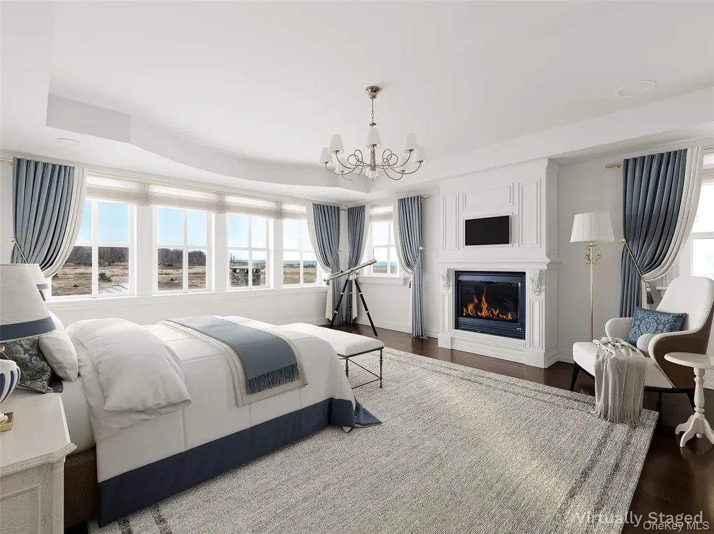 27 True Harbour Way West Islip NY 11795