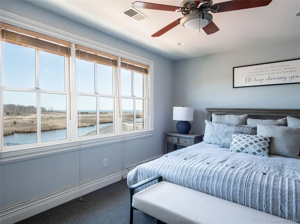 27 True Harbour Way West Islip NY 11795