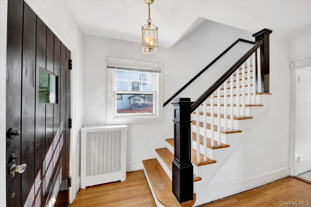 62 Dover Lane Yonkers NY 10710