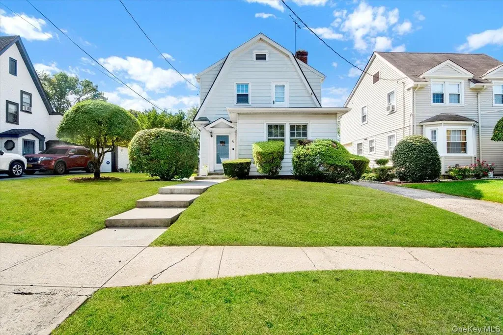 62 Dover Lane Yonkers NY 10710