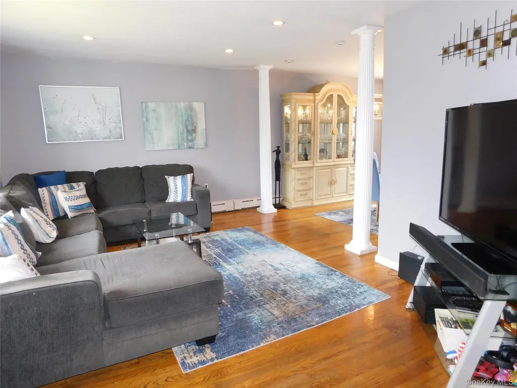 61 Newport Road Yonkers NY 10710