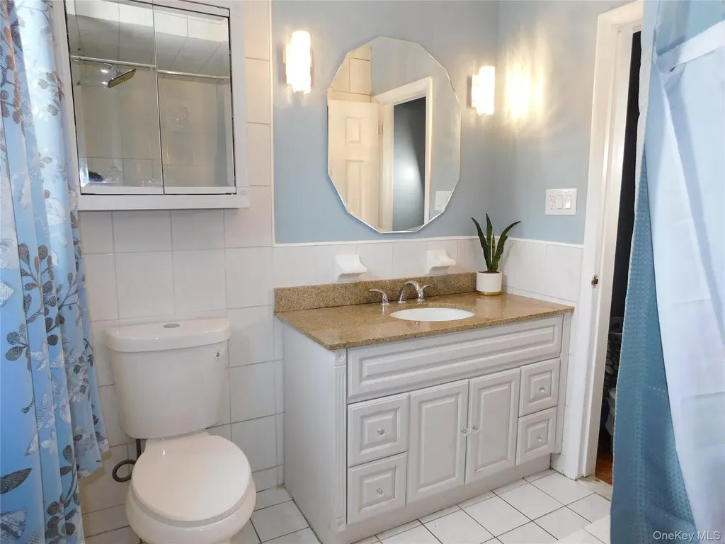 61 Newport Road Yonkers NY 10710