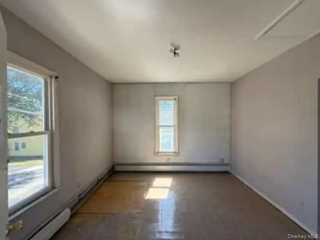 10 Hoffman Street Middletown NY 10940