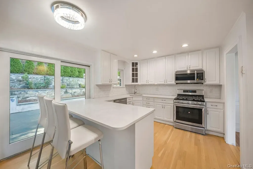 65 Brookdale Drive Yonkers NY 10710