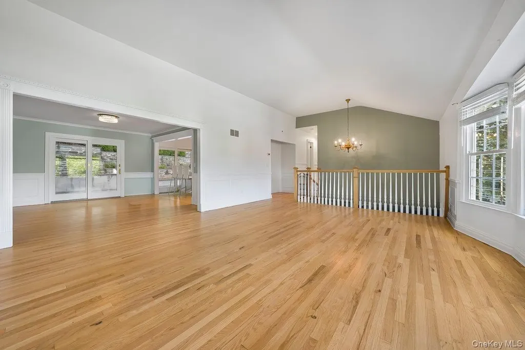 65 Brookdale Drive Yonkers NY 10710