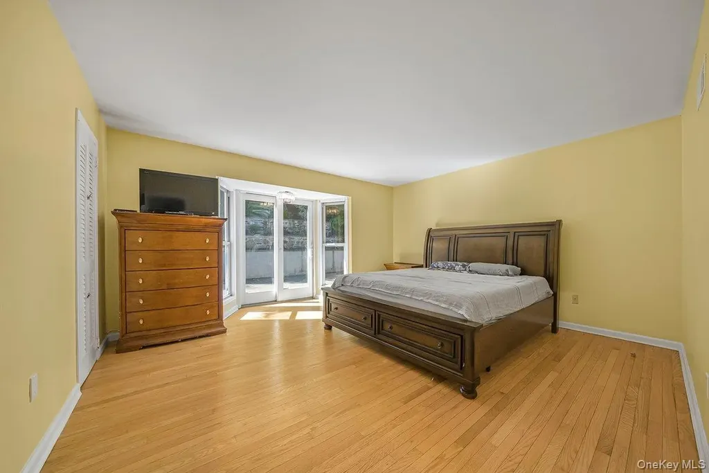 65 Brookdale Drive Yonkers NY 10710
