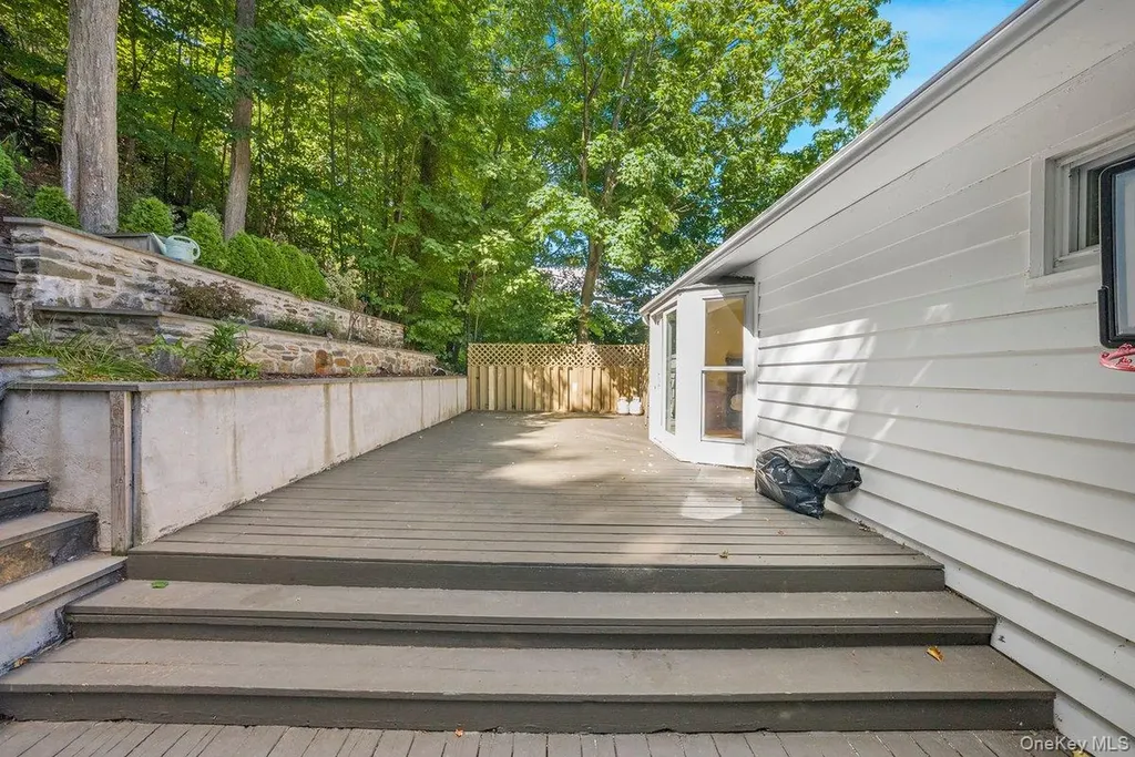 65 Brookdale Drive Yonkers NY 10710
