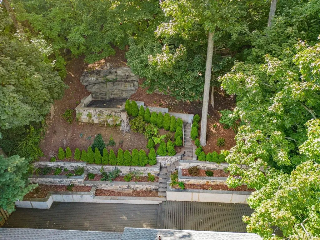65 Brookdale Drive Yonkers NY 10710