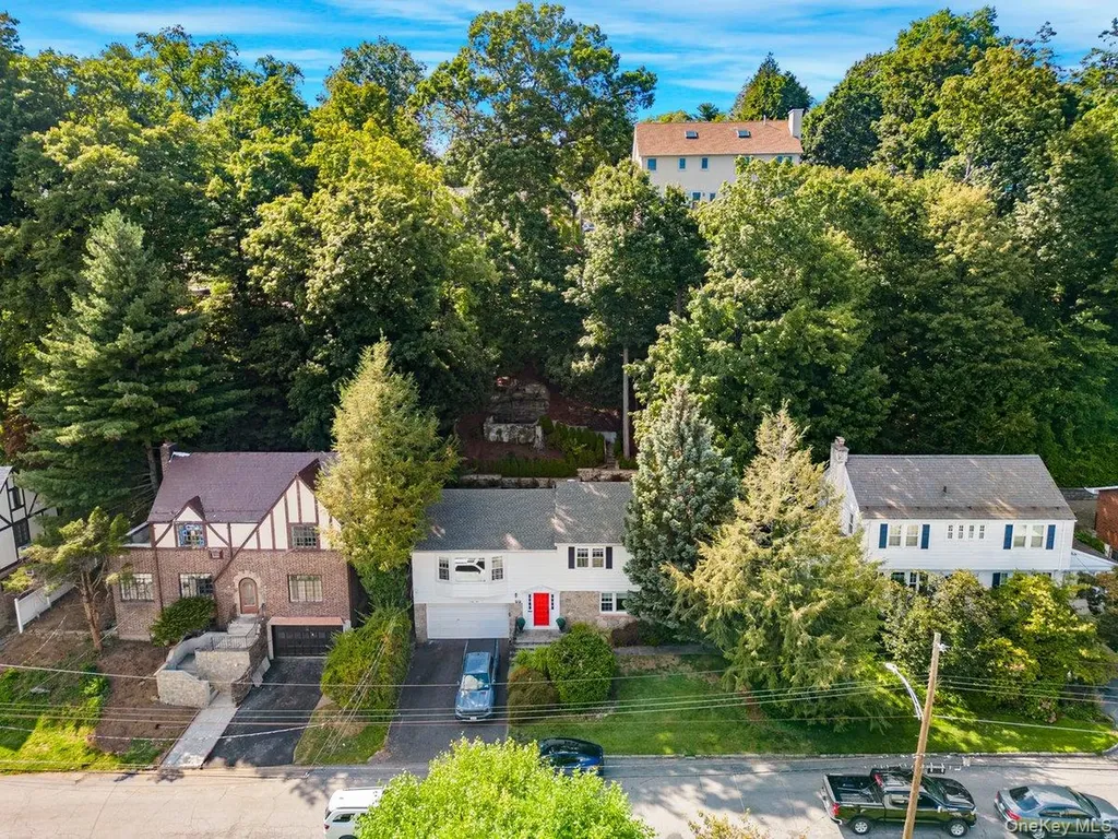 65 Brookdale Drive Yonkers NY 10710
