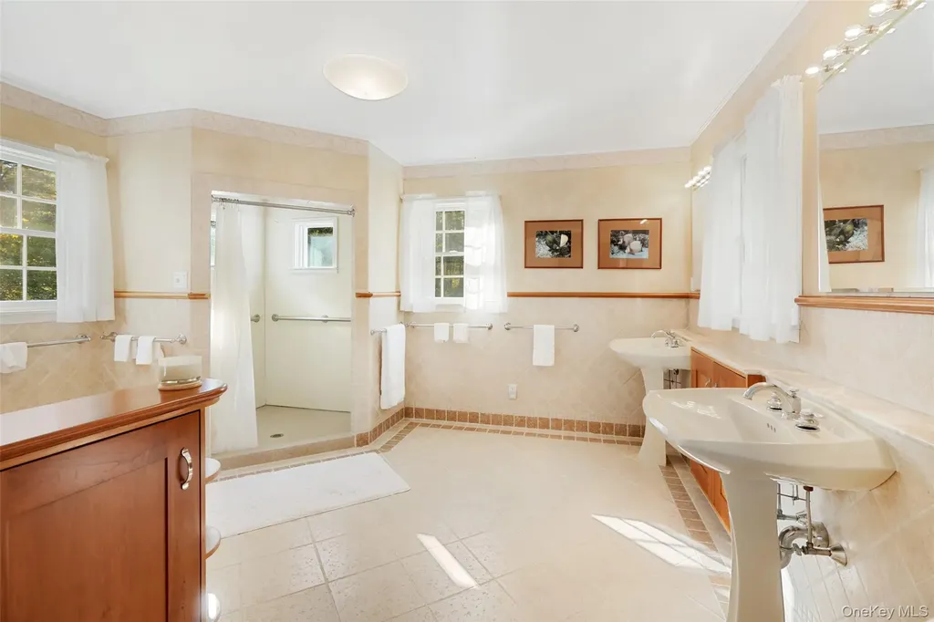 40 Baylis Lane Bedford NY 10506