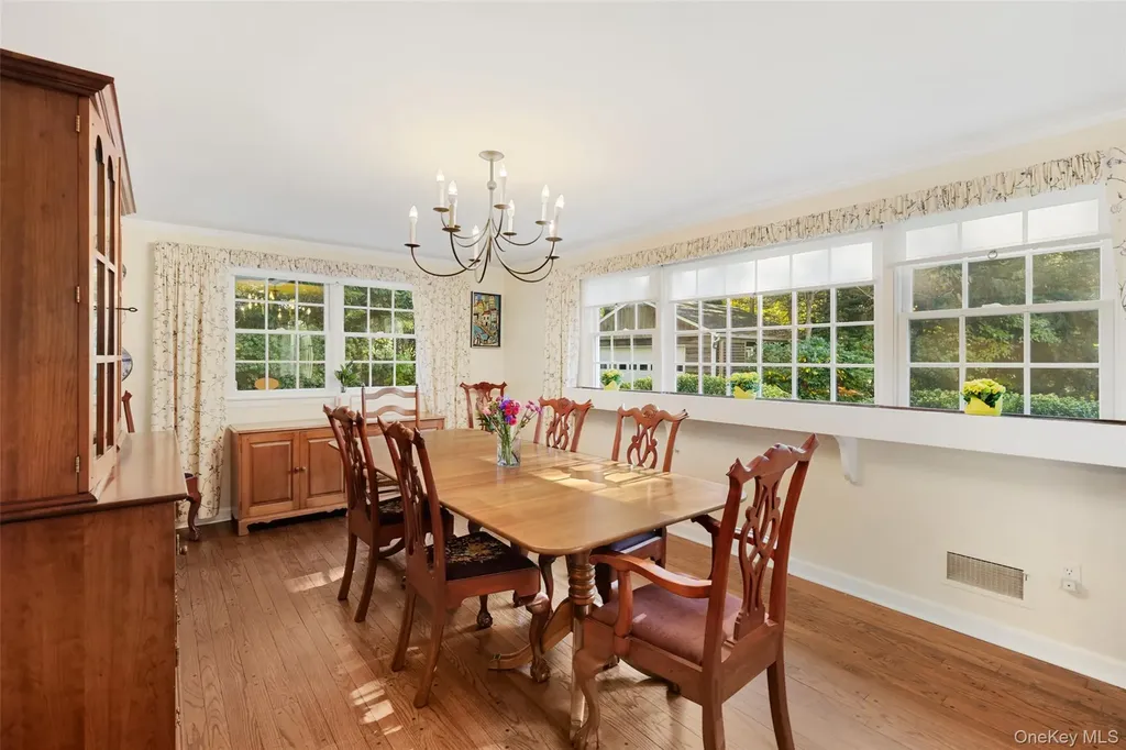 40 Baylis Lane Bedford NY 10506