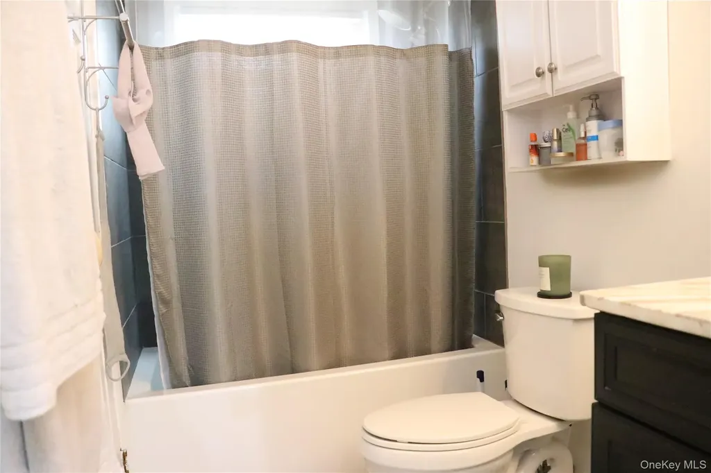 23 Buttermilk Drive Poughkeepsie NY 12601