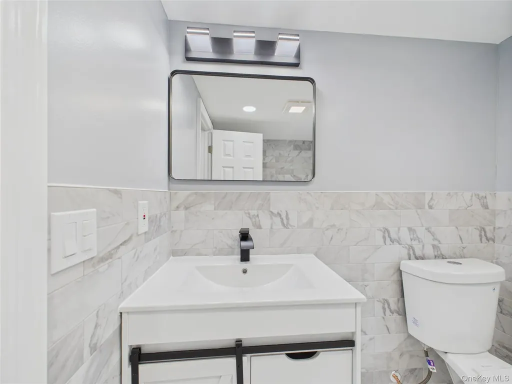 1057 Washington Street Baldwin NY 11510