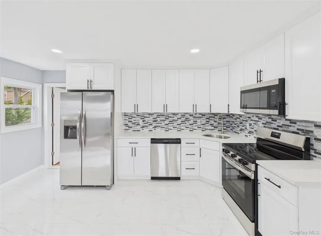 1057 Washington Street Baldwin NY 11510