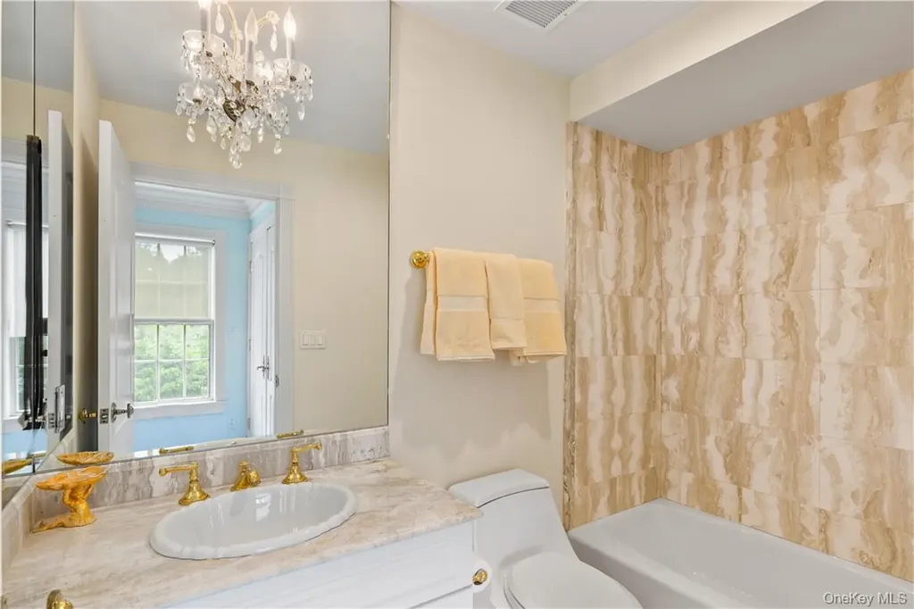 6 Love Lane Harrison NY 10528