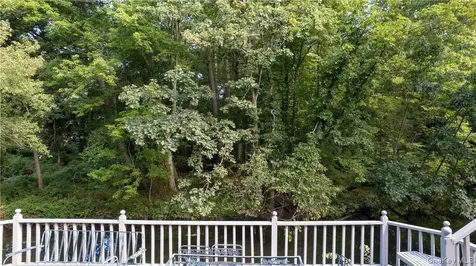 6 Love Lane Harrison NY 10528